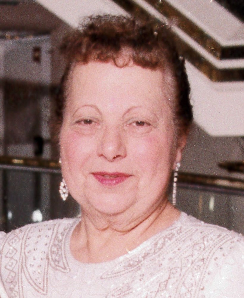 Helen Mitri